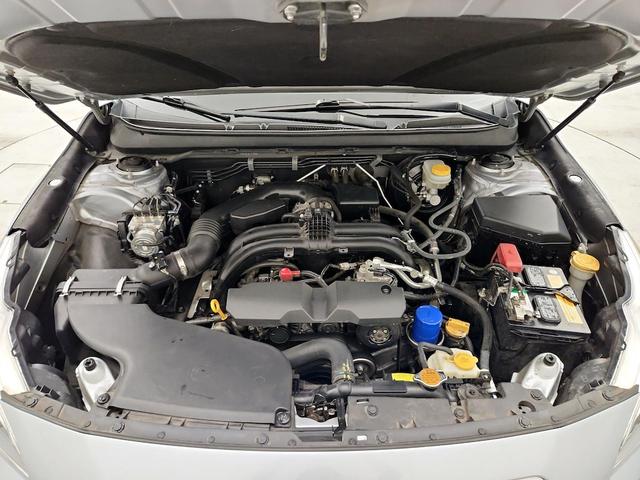 Photo of 2015 Silver Subaru Outback