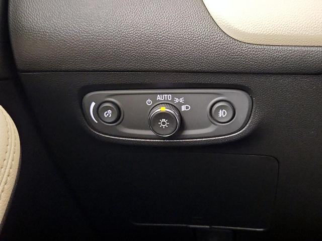 Photo of 2020 Blue Buick Encore GX