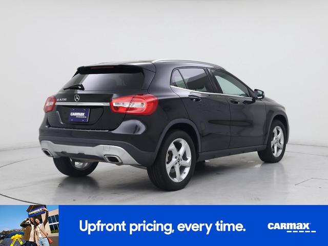 Photo of 2019 Black Mercedes-Benz GLA 250
