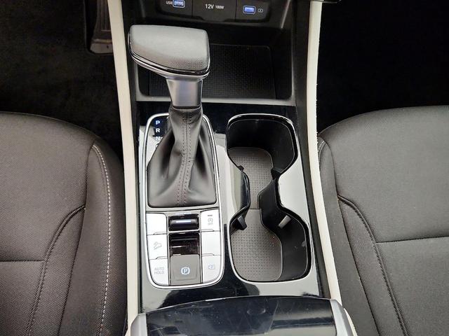 Photo of 2022 Gray Hyundai TUCSON