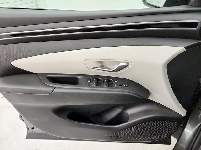 Photo of 2022 Gray Hyundai TUCSON