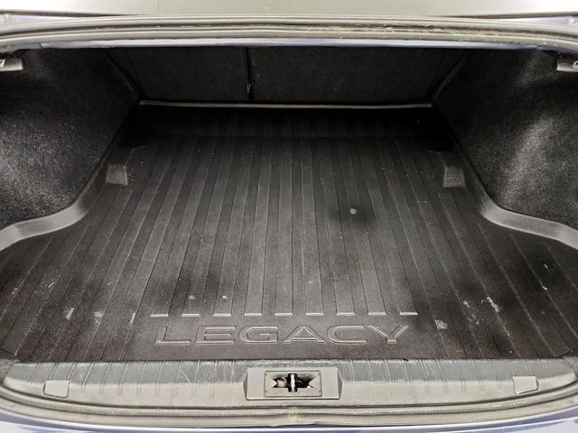 Photo of 2017 Blue Subaru Legacy