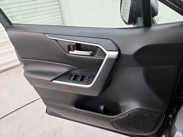 Photo of 2024 Gray Toyota RAV4