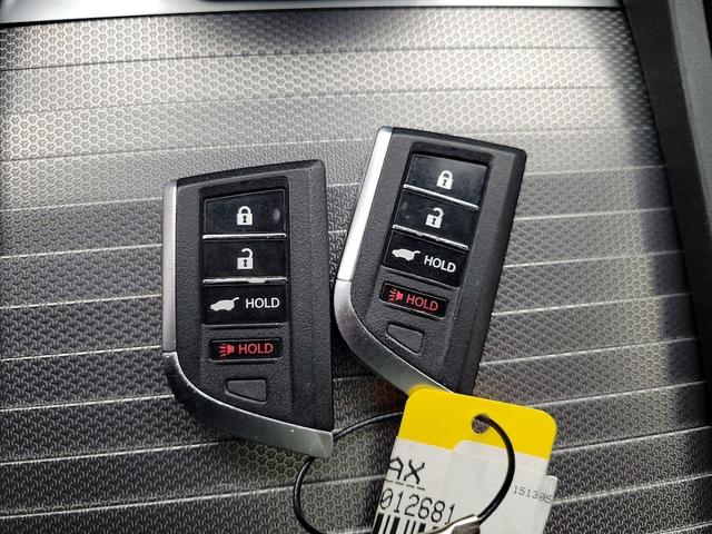 Photo of 2022 Blue Acura RDX