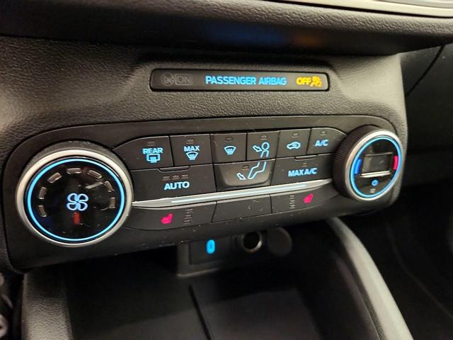 Photo of 2020 White Ford Escape