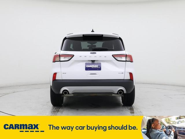 Photo of 2020 White Ford Escape