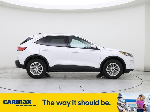 Photo of 2020 White Ford Escape