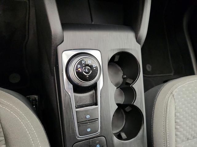 Photo of 2020 White Ford Escape