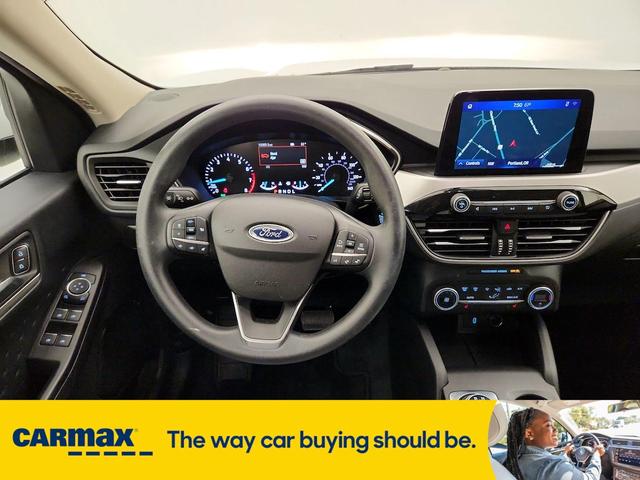 Photo of 2020 White Ford Escape