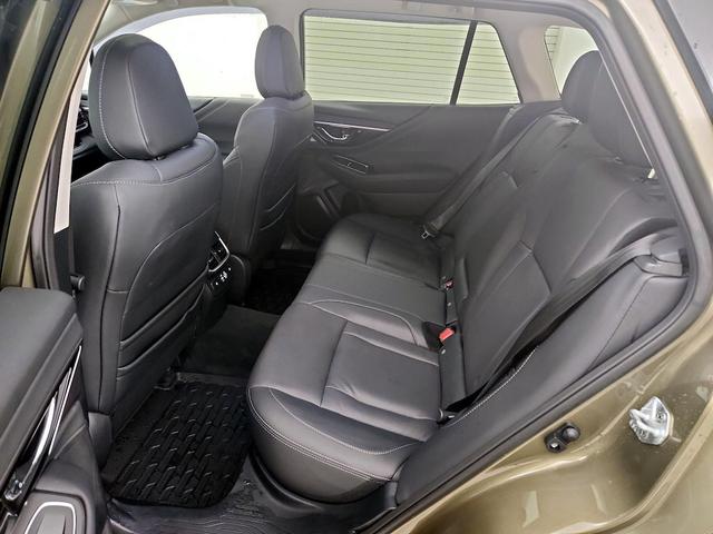 Photo of 2023 Green Subaru Outback