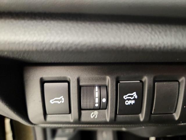 Photo of 2023 Green Subaru Outback