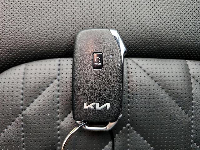 Photo of 2024 Green Kia Sportage