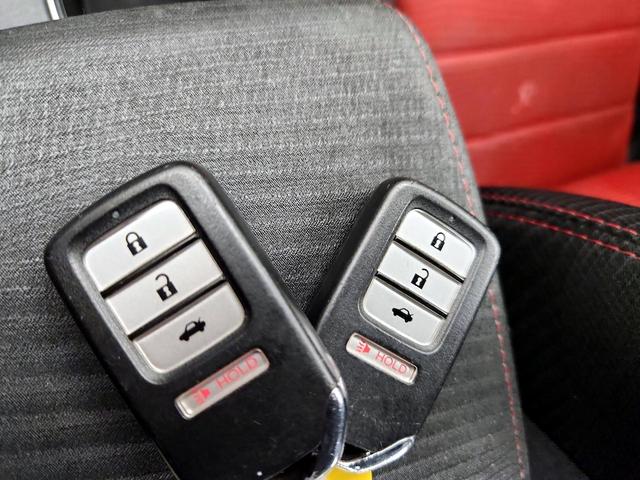 Photo of 2014 Black Honda Civic