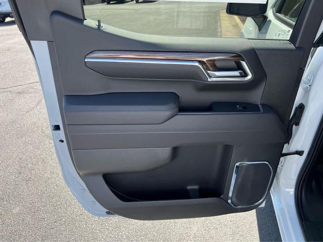 Photo of 2026 Summit White Chevrolet Silverado 1500