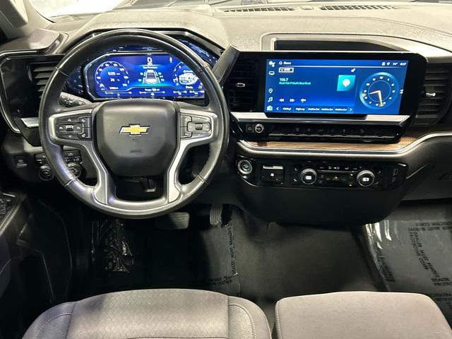 Photo of 2024 Summit White Chevrolet Silverado 2500