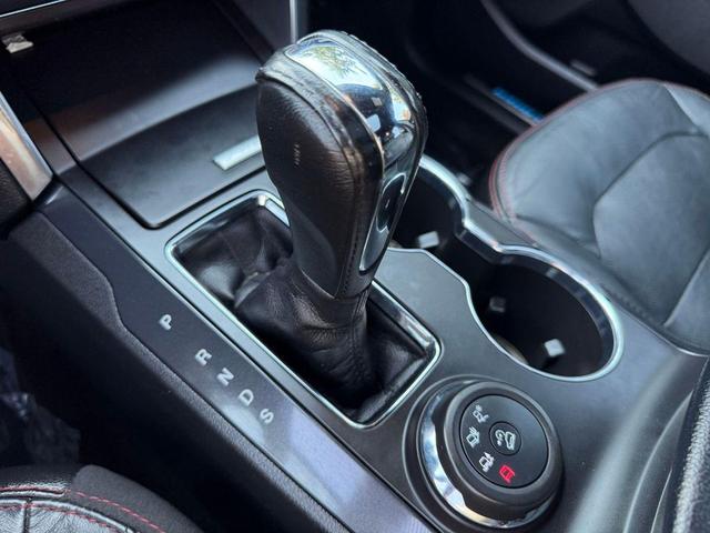 Photo of 2018 Shadow Black Ford Explorer
