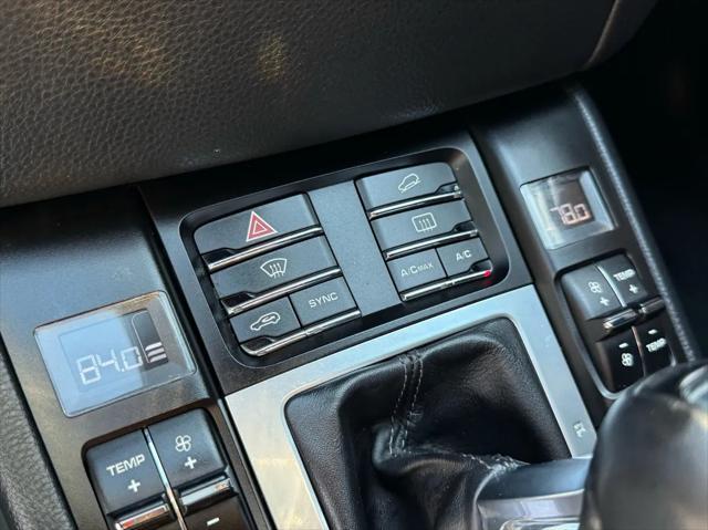 Photo of 2017 Black Porsche Macan