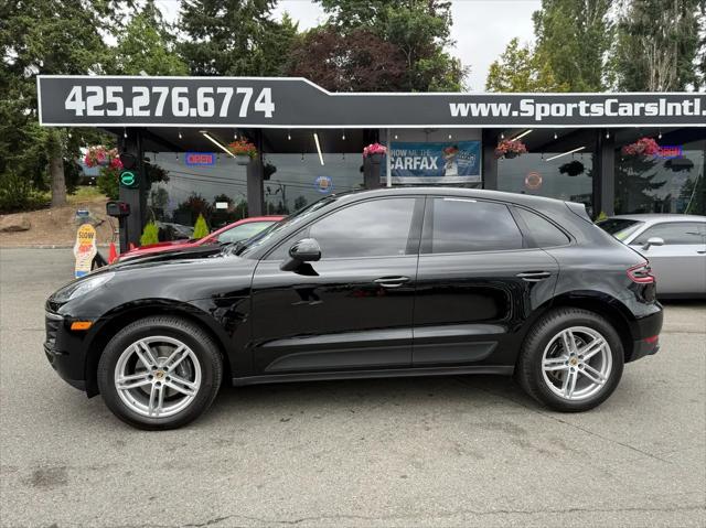 Photo of 2017 Black Porsche Macan
