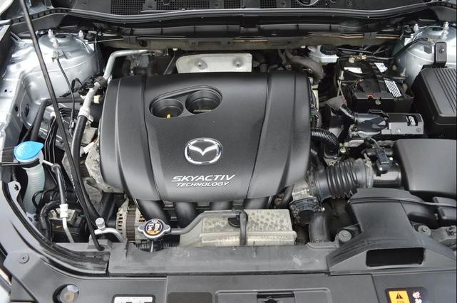 Photo of 2016 Sonic Silver Metallic Mazda CX-5
