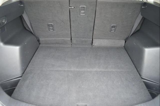 Photo of 2016 Sonic Silver Metallic Mazda CX-5