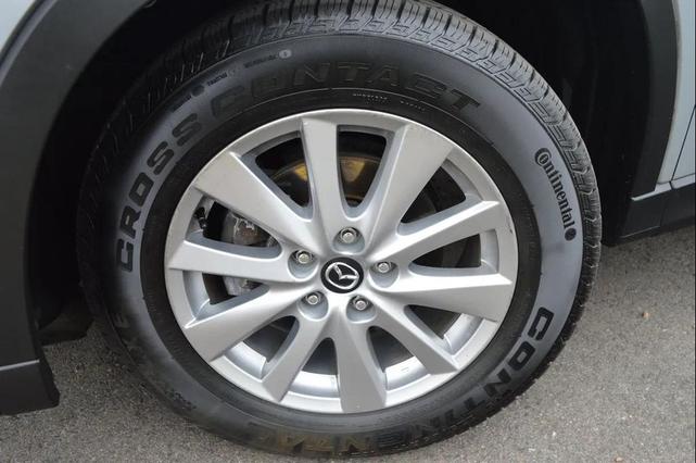 Photo of 2016 Sonic Silver Metallic Mazda CX-5