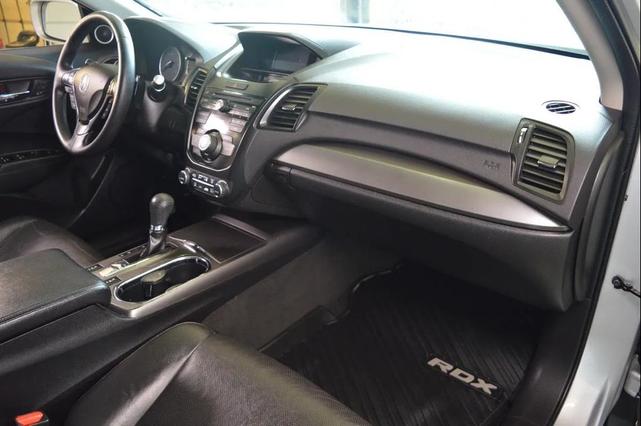 Photo of 2015 Silver Acura RDX