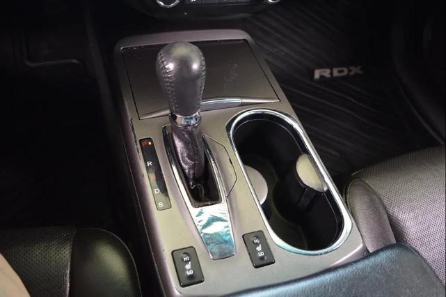 Photo of 2015 Silver Acura RDX