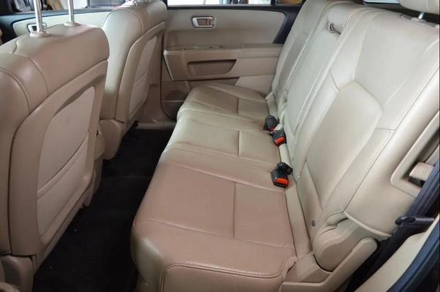 Photo of 2013 Polished Metal Metallic Honda Pilot