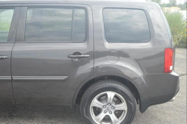Photo of 2013 Polished Metal Metallic Honda Pilot