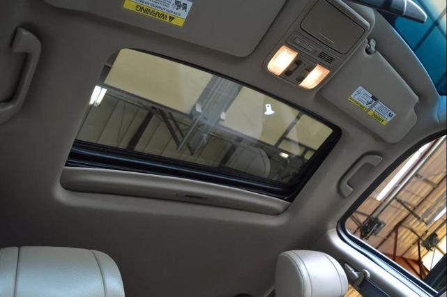 Photo of 2013 Polished Metal Metallic Honda Pilot