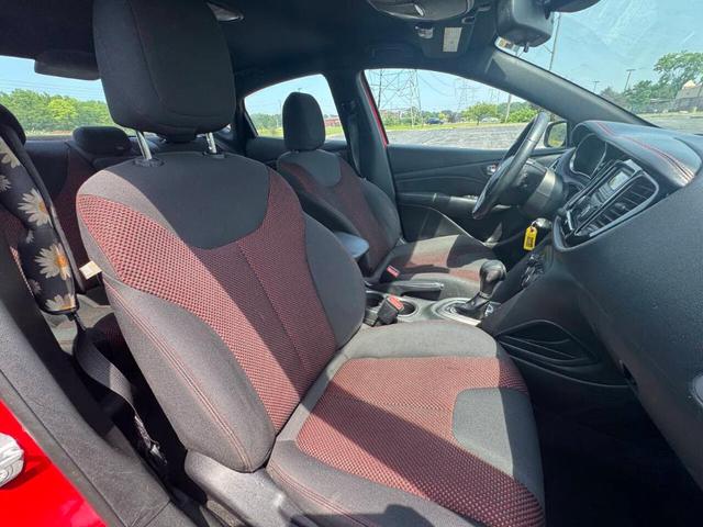 Photo of 2015 Red Dodge Dart