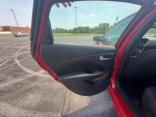 Photo of 2015 Red Dodge Dart