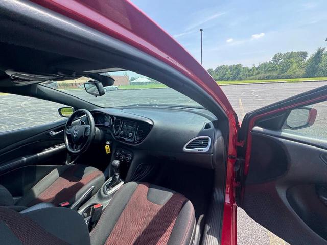 Photo of 2015 Red Dodge Dart