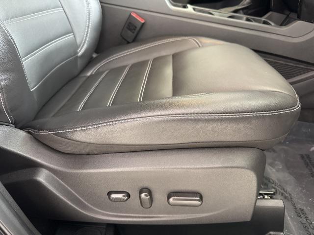 Photo of 2018 Ingot Silver Ford Escape