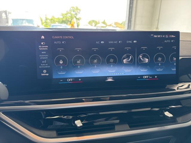 Photo of 2023 Brooklyn Grey Metallic BMW X7