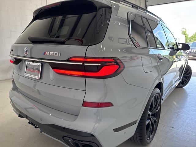 Photo of 2023 Brooklyn Grey Metallic BMW X7