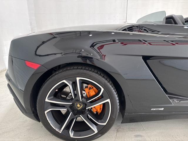 Photo of 2014 Black Lamborghini Gallardo