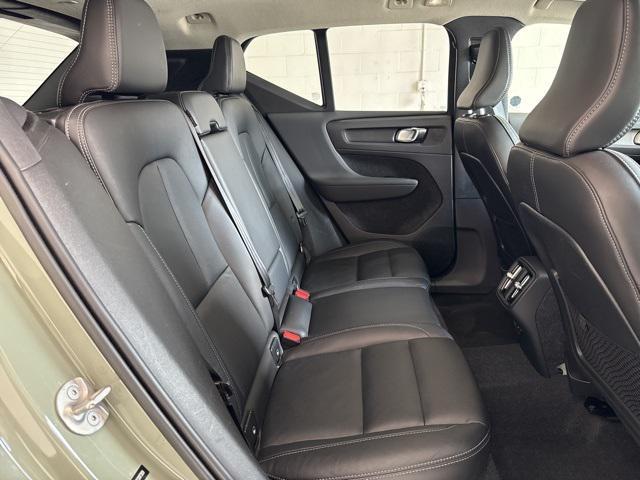Photo of 2024 Sage Green Metallic Volvo XC40
