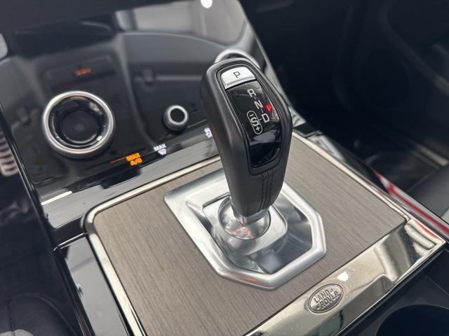 Photo of 2022 White Land Rover Range Rover Evoque