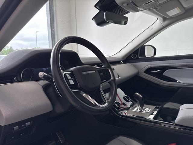 Photo of 2022 White Land Rover Range Rover Evoque