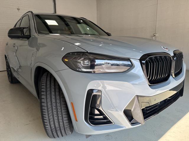 Photo of 2023 Brooklyn Grey Metallic BMW X3