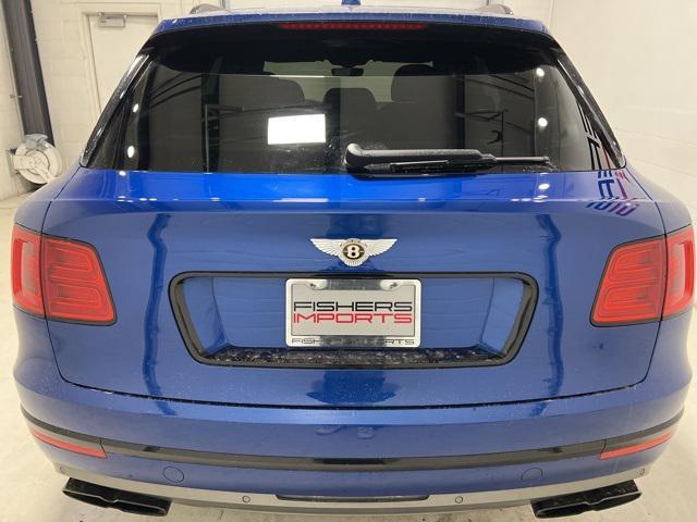 Photo of 2020 Blue Bentley Bentayga