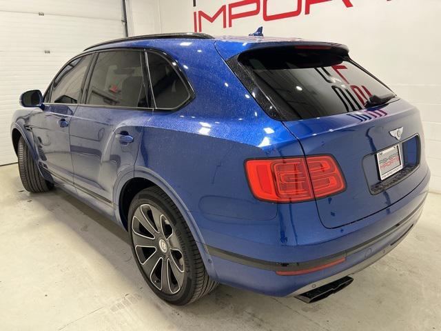 Photo of 2020 Blue Bentley Bentayga