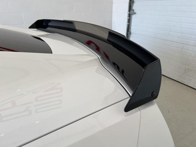 Photo of 2016 Arctic White Chevrolet Corvette