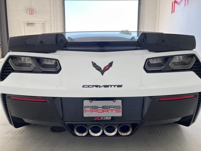 Photo of 2016 Arctic White Chevrolet Corvette