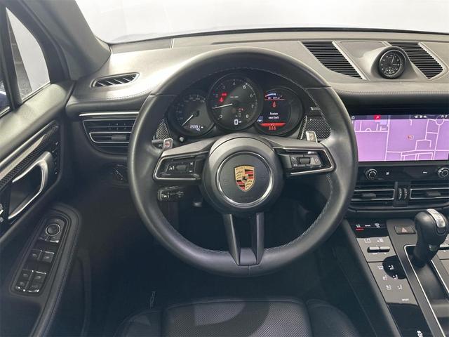 Photo of 2024 Gentian Blue Metallic Porsche Macan