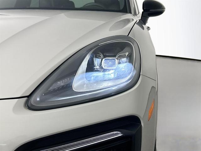 Photo of 2022 Chalk Porsche Cayenne