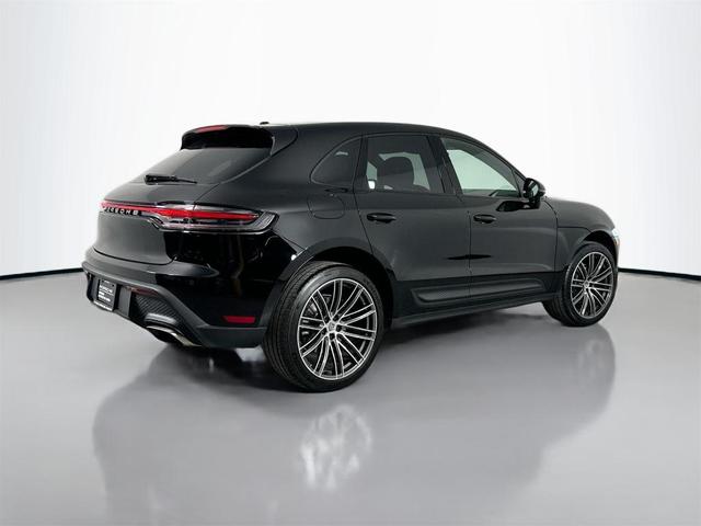 Photo of 2025 Black Porsche Macan