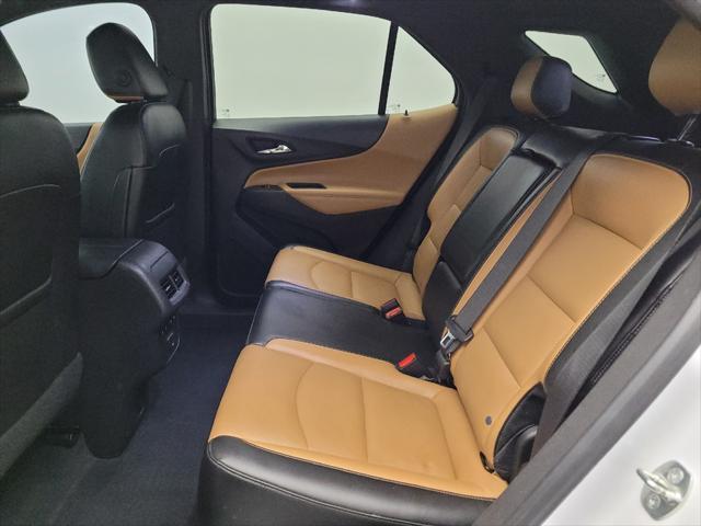 Photo of 2021 White Chevrolet Equinox