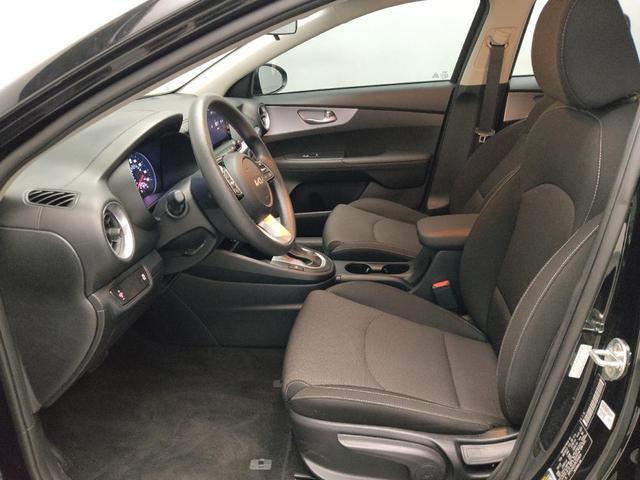 Photo of 2023 Aurora Black Kia Forte